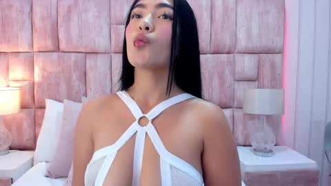 Tracy Daniels online show from October 6, 7:29 pm