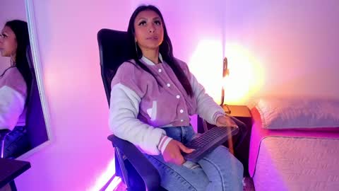 tracy online show from January 30, 2:49 am