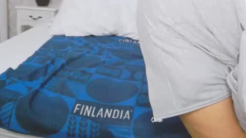 TracyEmerson online show from December 8, 8:25 pm