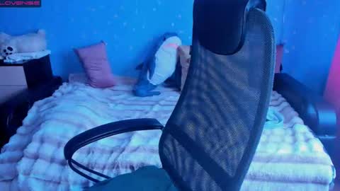 Kate online show from September 25, 9:41 am