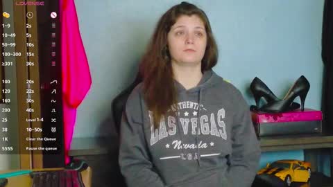 TreeJeanne online show from November 3, 2:43 pm