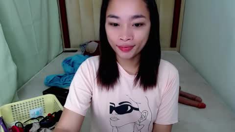 tricia_slut online show from March 12, 4:31 pm