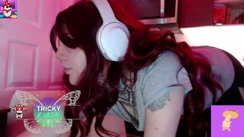 Cassie online show from October 2, 6:40 am