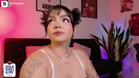 Val martinez  online show from January 11, 1:05 pm