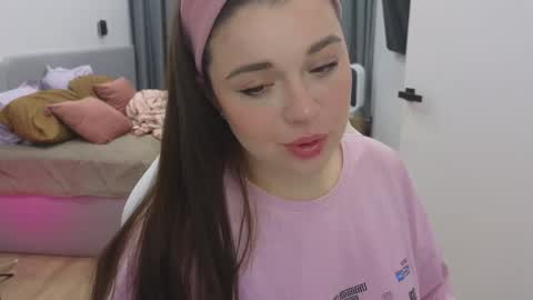 Ariana online show from February 19, 8:52 pm