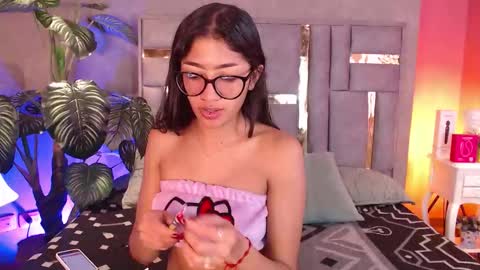 tyla_ks online show from September 10, 7:36 pm