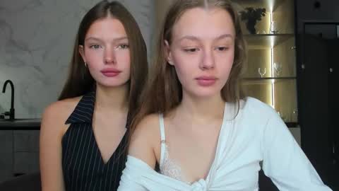 Melena online show from September 24, 1:59 am