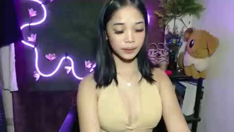 umi online show from October 25, 4:09 am