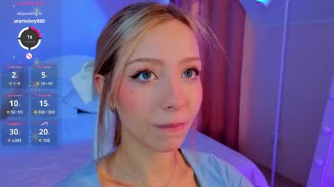 umpa_lummpa_ online show from April 18, 2:58 am