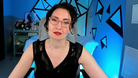 UnaTera online show from March 30, 9:09 am