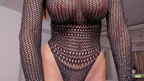 Silvia online show from November 22, 6:10 pm