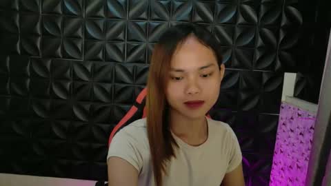 urasian_crisa online show from April 22, 5:37 am