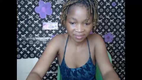 urflirtydoll online show from February 5, 10:41 am