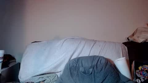 urmomalexx online show from April 13, 12:01 am