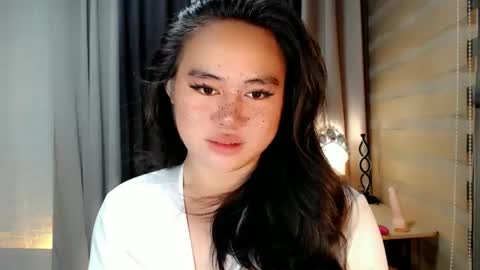 cecilia online show from October 12, 6:10 pm