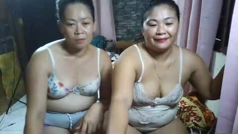 urpinay_singlemother online show from October 20, 6:38 am