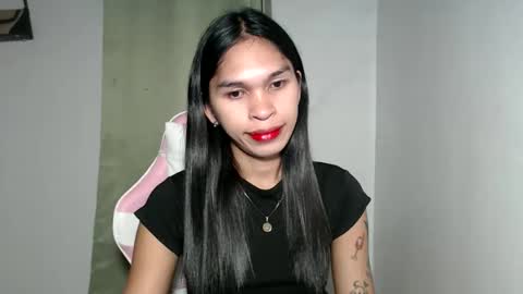 ursweet_zeviixx online show from November 19, 8:47 am