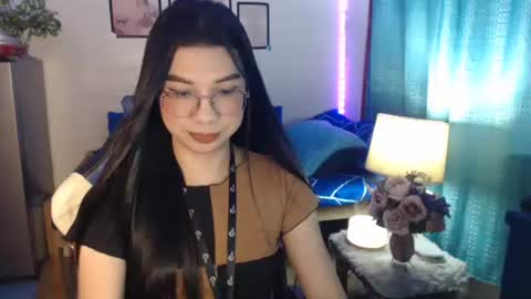 Ashley Kate Mateo Gray online show from December 20, 10:27 am