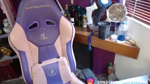 --Lucy-- online show from October 8, 6:12 pm