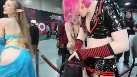 kermit online show from October 25, 11:44 pm