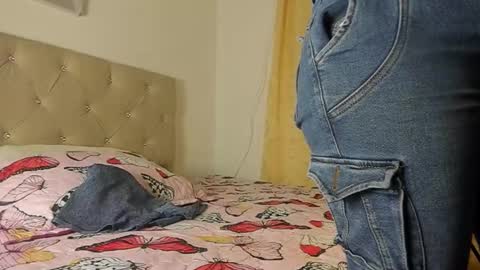 Vahiolet smith online show from September 10, 3:17 am