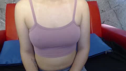 Vainilla online show from January 8, 2:04 am