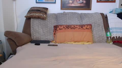 Cheating Slut online show from February 4, 10:02 pm