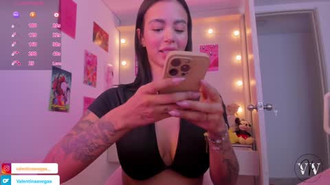 Val online show from January 29, 9:28 pm