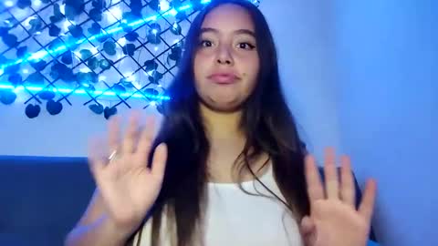 valeria online show from March 4, 5:53 am