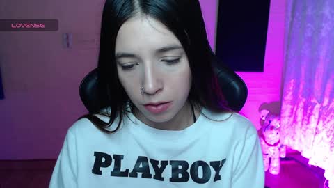   online show from February 5, 5:41 am