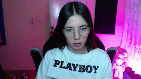   online show from January 12, 4:31 am