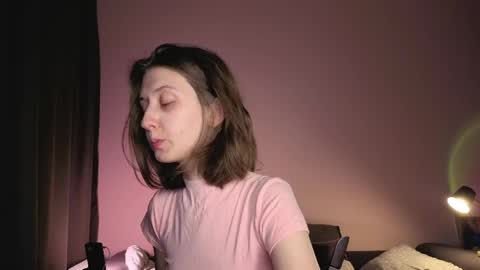 Kristi moony online show from April 19, 7:16 pm