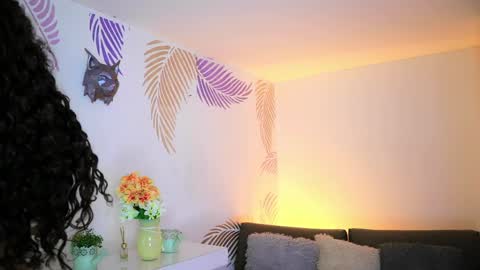 Valerie Style3 online show from April 14, 4:12 am