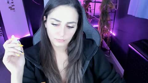 Valerie online show from October 15, 4:20 pm