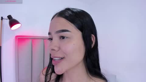 Cris  online show from November 13, 4:00 am