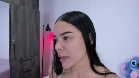 Cris  online show from February 15, 9:58 pm