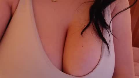 valery cute 18 online show from October 21, 12:09 pm