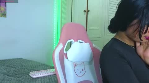 valery_lovex_ online show from February 21, 10:38 am