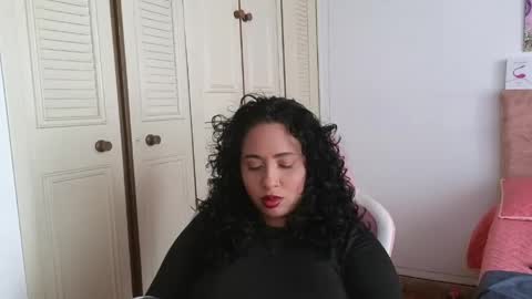 valery_lovex_ online show from April 2, 3:53 pm
