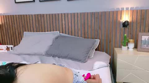 Valerya Collem online show from January 8, 3:32 am