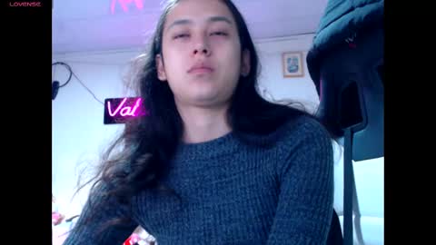 B V Naughty online show from October 29, 11:14 am