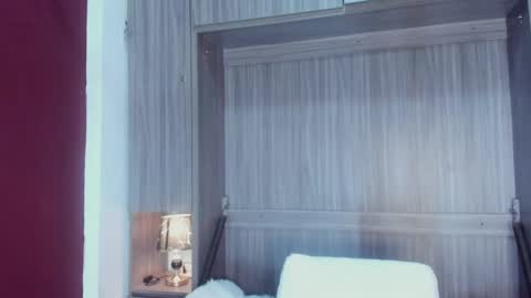 valerymeyerr online show from April 15, 12:17 pm