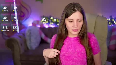 V A L E R Y  M U R online show from December 17, 8:02 pm