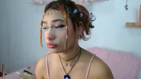 zoe online show from October 25, 6:15 pm