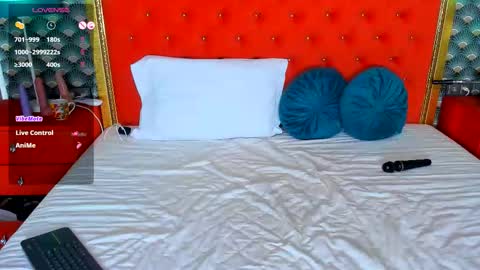 Valerie Val V online show from March 8, 2:04 am