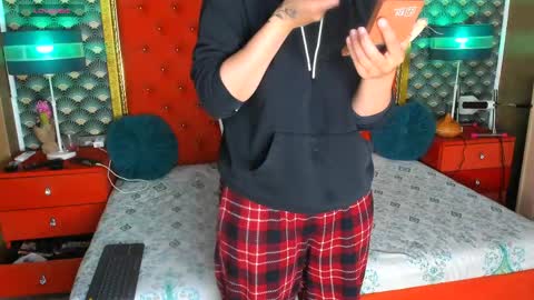 Valerie Val V online show from May 29, 12:58 pm