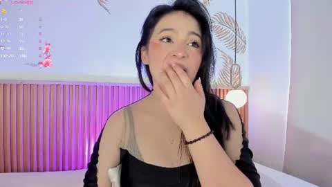 valleriie_ online show from August 2, 3:48 pm
