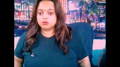 indianvalvet priya is back online show from January 28, 7:00 am