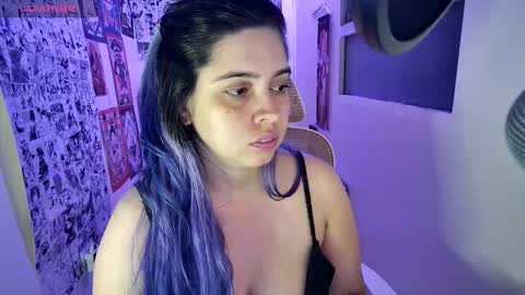 Im Violet online show from November 13, 11:04 pm