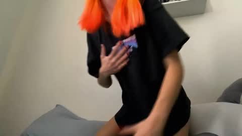 Emily online show from February 20, 6:19 am